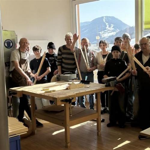 Projekt Lebenshilfe-Müllzangenherstellung