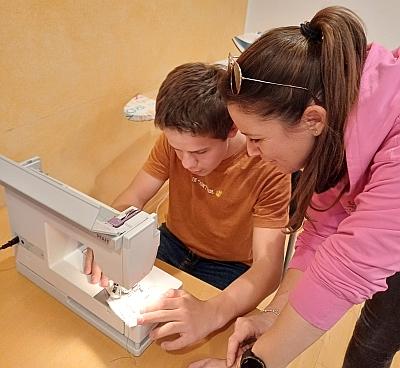Projekt-Upcycling Fashion-Kreislaufwirtschaft OT